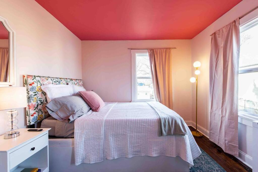 Blush And Bashful Germantown Two Bedroom Apartment Louisville Exterior foto